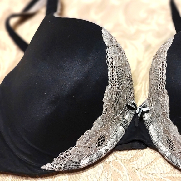 🪽🖤🪽 Fab Vintage VS Black Satin & Cream Lace Padded Push-Up Bra - 38D - Picture 3 of 10